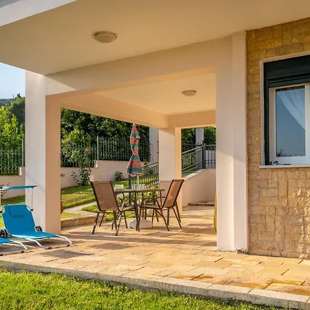 Paralia Platanou Seaview House Exterior photo